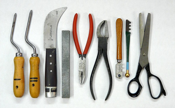 500px-glazier_tools